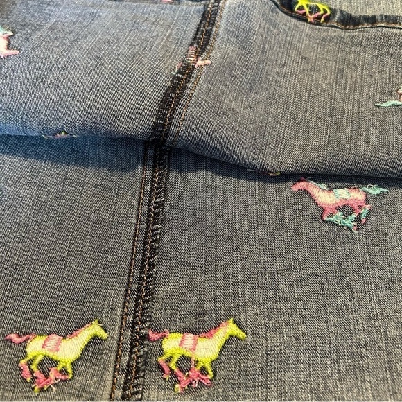 Lily Pulitzer Denim Embroidered Multicolored Horse Skirt - Picture 10 of 11
